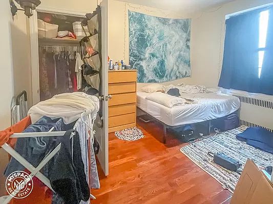 2nd image of 20 Crooke Ave #2K