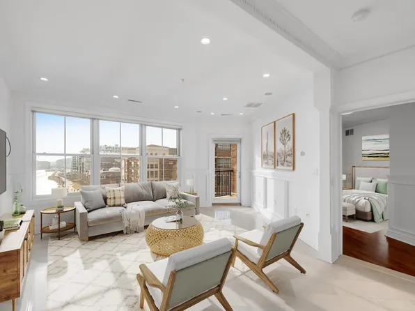 22 Avenue At Port Imperial image 1 of 31