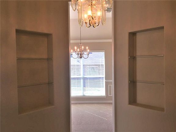 4th image of 6308 Lakeside Dr