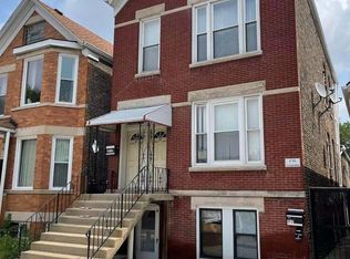 3717 S Wolcott Ave #BASEMENT, Chicago, IL 60609