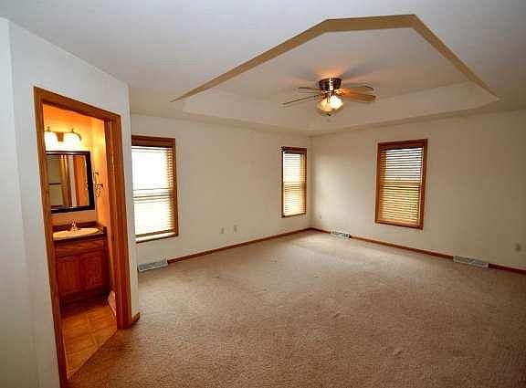 5th image of N8016 Woody Ln