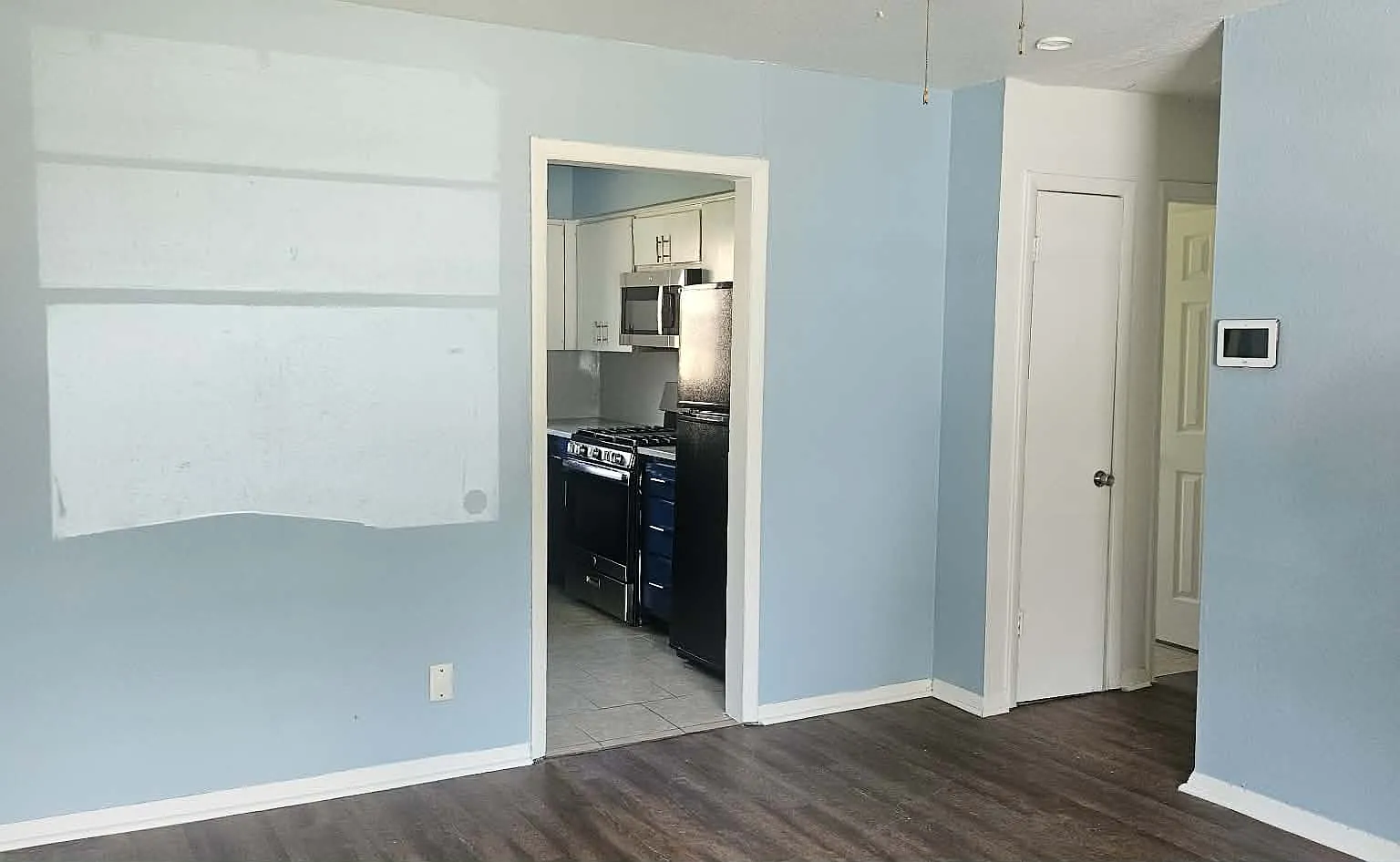 3 bed, 1050 sqft, $1,500 — Photo 3