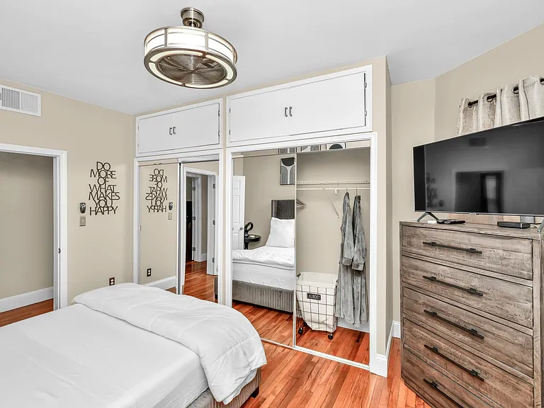 12 Ferndale St #2 — Photo 39