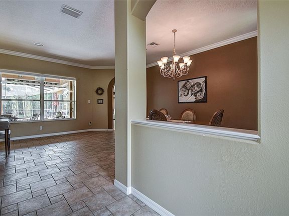 4th image of 23200 Gracewood Cir