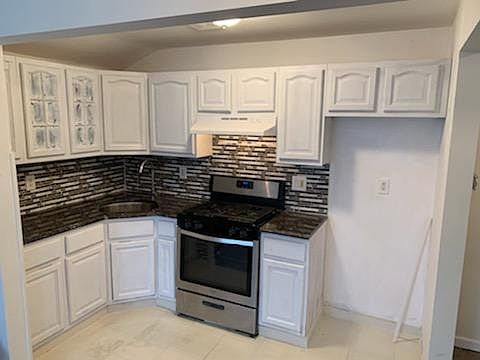 1st image of 2153 Coleman St #2