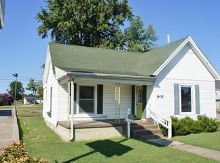 905 E 5th St, Metropolis, IL 62960