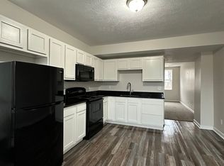 132 N Jefferson St, Lisbon, OH 44432