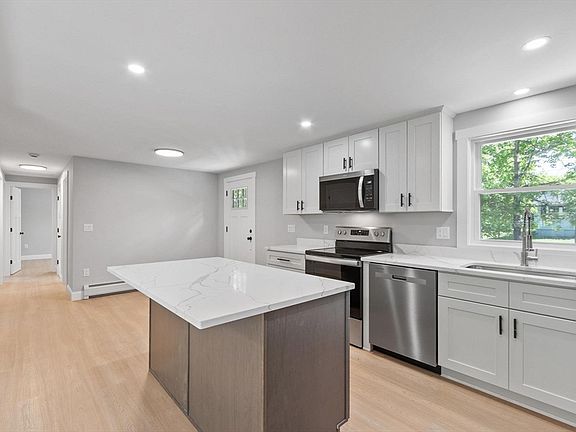 5th image of 246 Bryant St