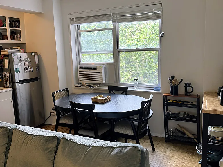 550 Grand St #H7F — Photo 5