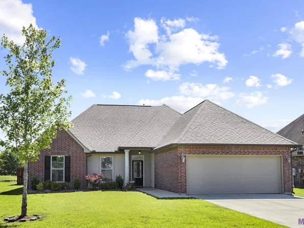 14370 Stonegate Manor Dr, Gonzales, LA 70737