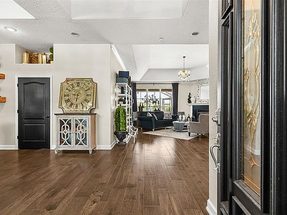 4th image of 5804 Thoreau Pl