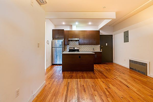 1st image of 502 Leonard St APT 2R