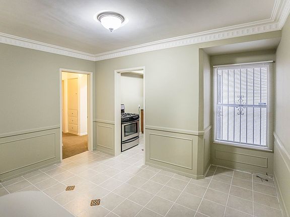4th image of 9909 Durant Dr APT 2