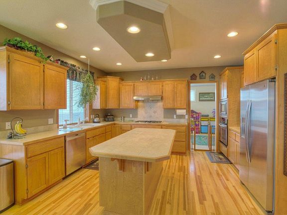 2nd image of 2119 10th Avenue Ct SE