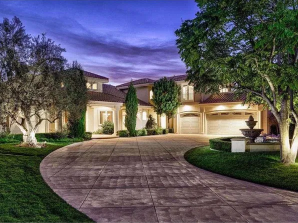 421 Whitegate Rd, Thousand Oaks, CA 91320