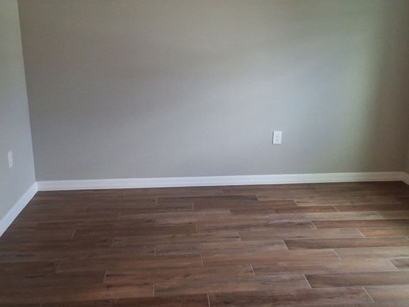 4th image of 460 Sun Warbler Way