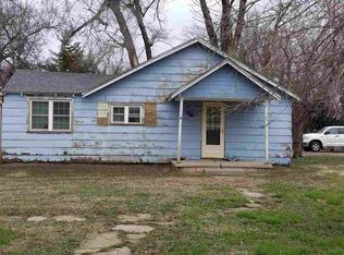 901 N Pierce St, Hutchinson, KS 67501