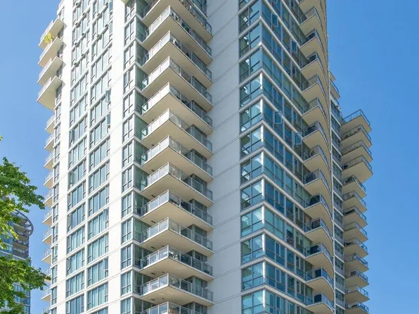 120 Milross Ave #506, Vancouver, BC V6A 4K7