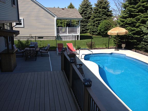 Composite deck