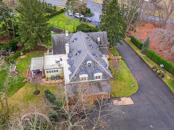 2nd image of 3236 Atlantic Ave