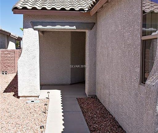3rd image of 5912 Pavilion Lakes Ave