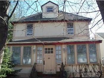 1st image of 297 Evans Ave