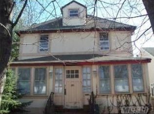 297 Evans Ave, Oceanside, NY 11572