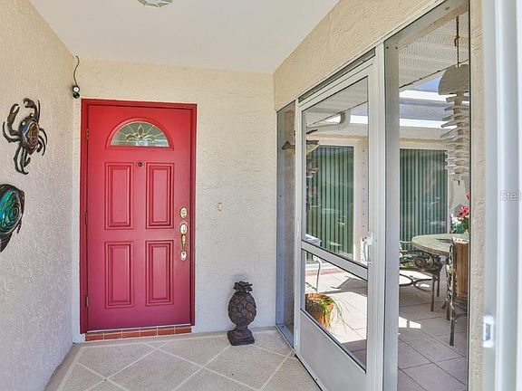 3rd image of 104 Kenley Way
