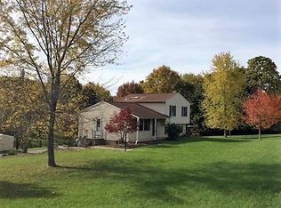 174 Brickyard Rd, Mars, PA 16046