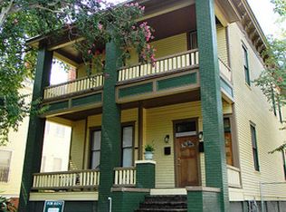 405 1/2 E Waldburg St, Savannah, GA 31401