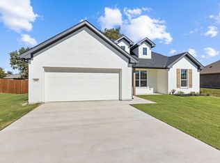 2109 Briarwood Dr, Bridgeport, TX 76426