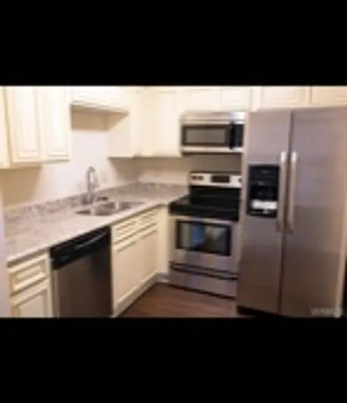 619 15th Ave — Photo 26