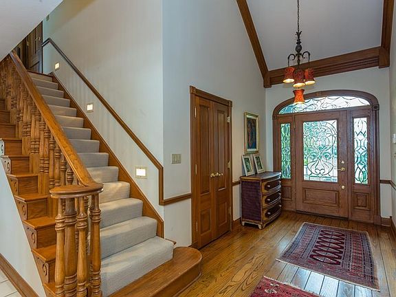 5th image of 6049 Margaux Ln