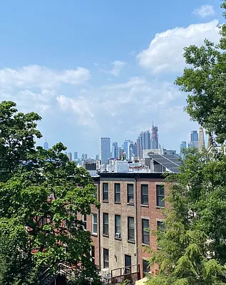 Rented by Harriet Brand, LREB | media 4