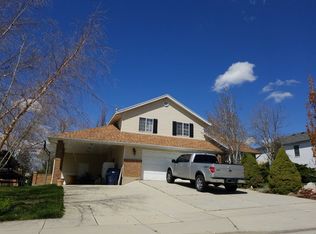 8732 S Pebble Hills Dr, Sandy, UT 84094