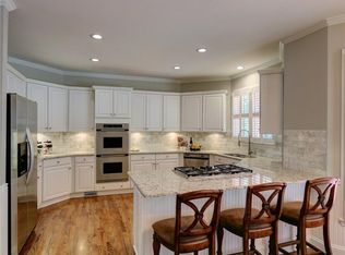 5230 Deerlake Dr, Alpharetta, GA 30005