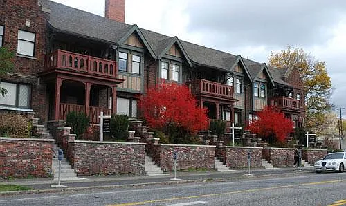 1 bed, 694 sqft, $875 — Photo 1