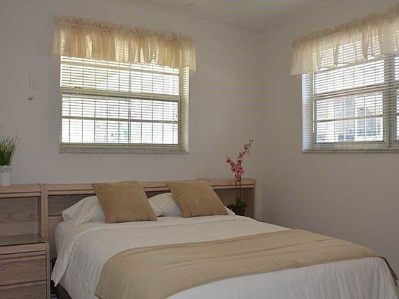 5th image of 518 Euclid Ave #A