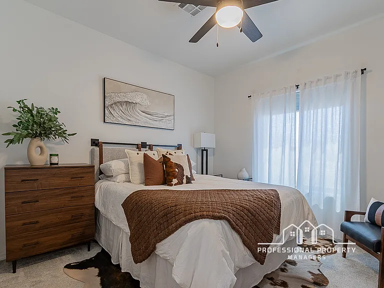 12558 E 49th Dr — Photo 11
