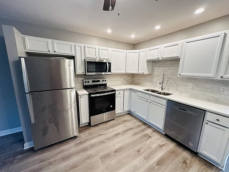 5847 Nebraska Ave #4 — Photo 6