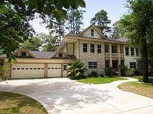 39 Creek Forest Ln, Conroe, TX 77384