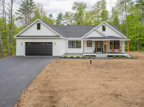 15 Blackwater Road, Concord, NH 03303