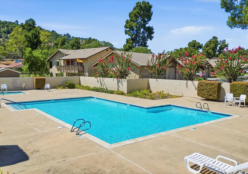 1635 Pala Lake Dr