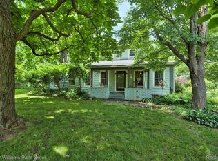 60951 Mount Vernon Rd, Rochester, MI 48306