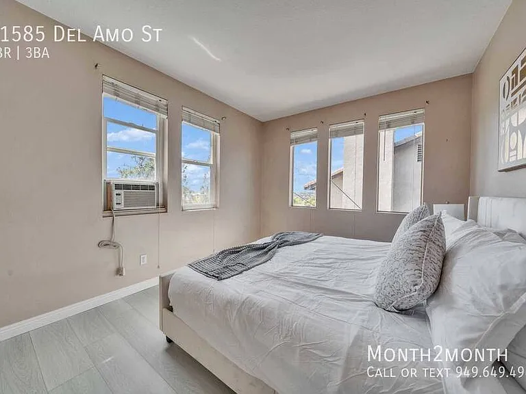 21585 Del Amo St — Photo 21