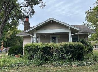 10208 E 71st Ter, Raytown, MO 64133