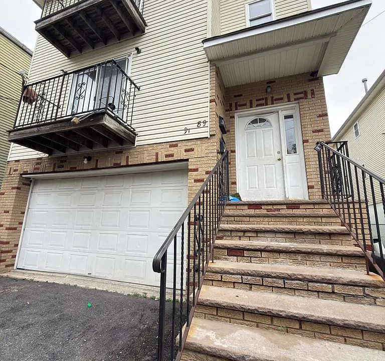 89 Highland Ave #G1
