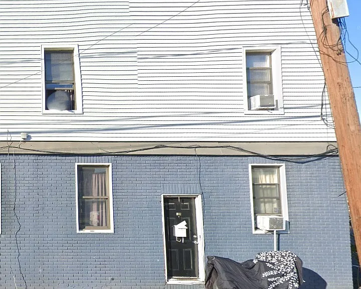 521 New Point Rd #1R — Photo 1