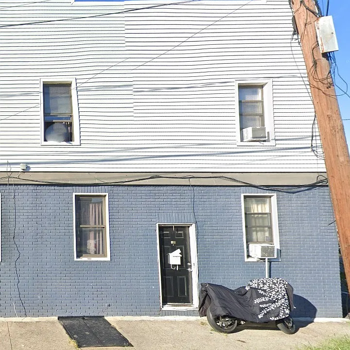 521 New Point Rd #1R