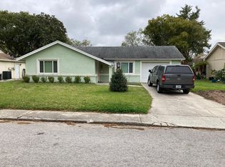 8208 Mill Creek Ln, Hudson, FL 34667